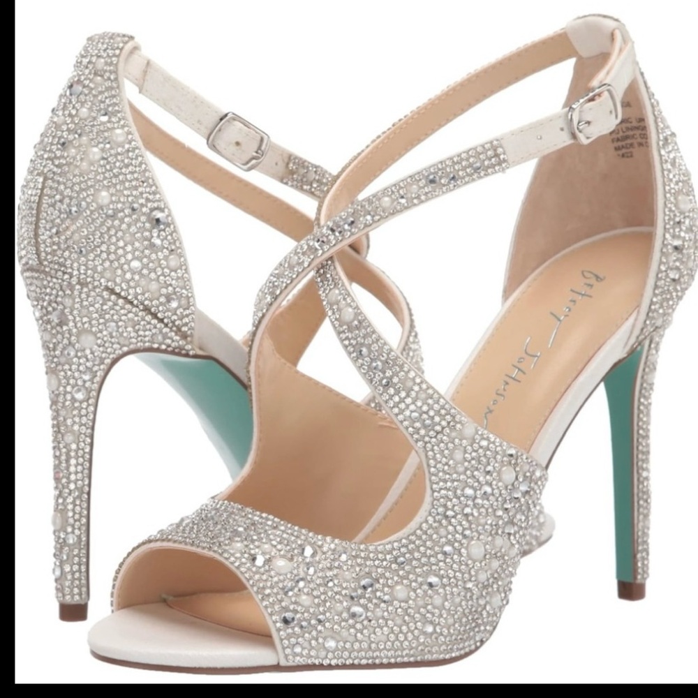 Betsy Johnson Blue heels - Picture 1 of 8